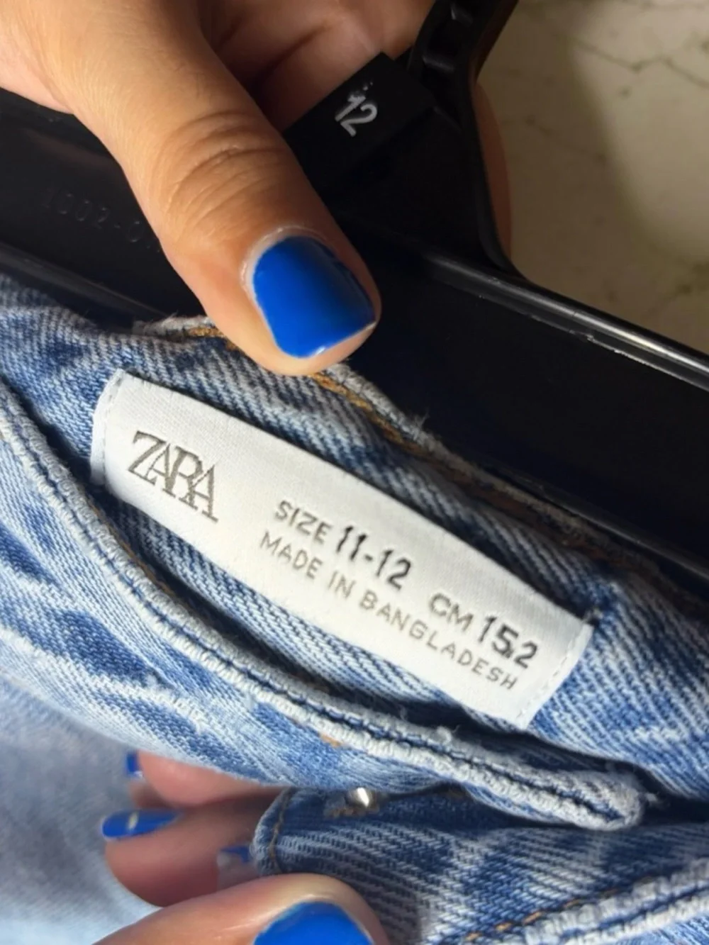 Zara Ripped Wide-Leg Jeans and distressed accents - Kids - Picture 3 of 3